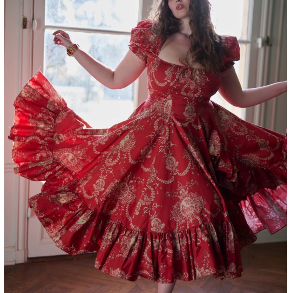 NEW Selkie The Ornament Foxglove Midi Dress - Cotton Floral Holidays